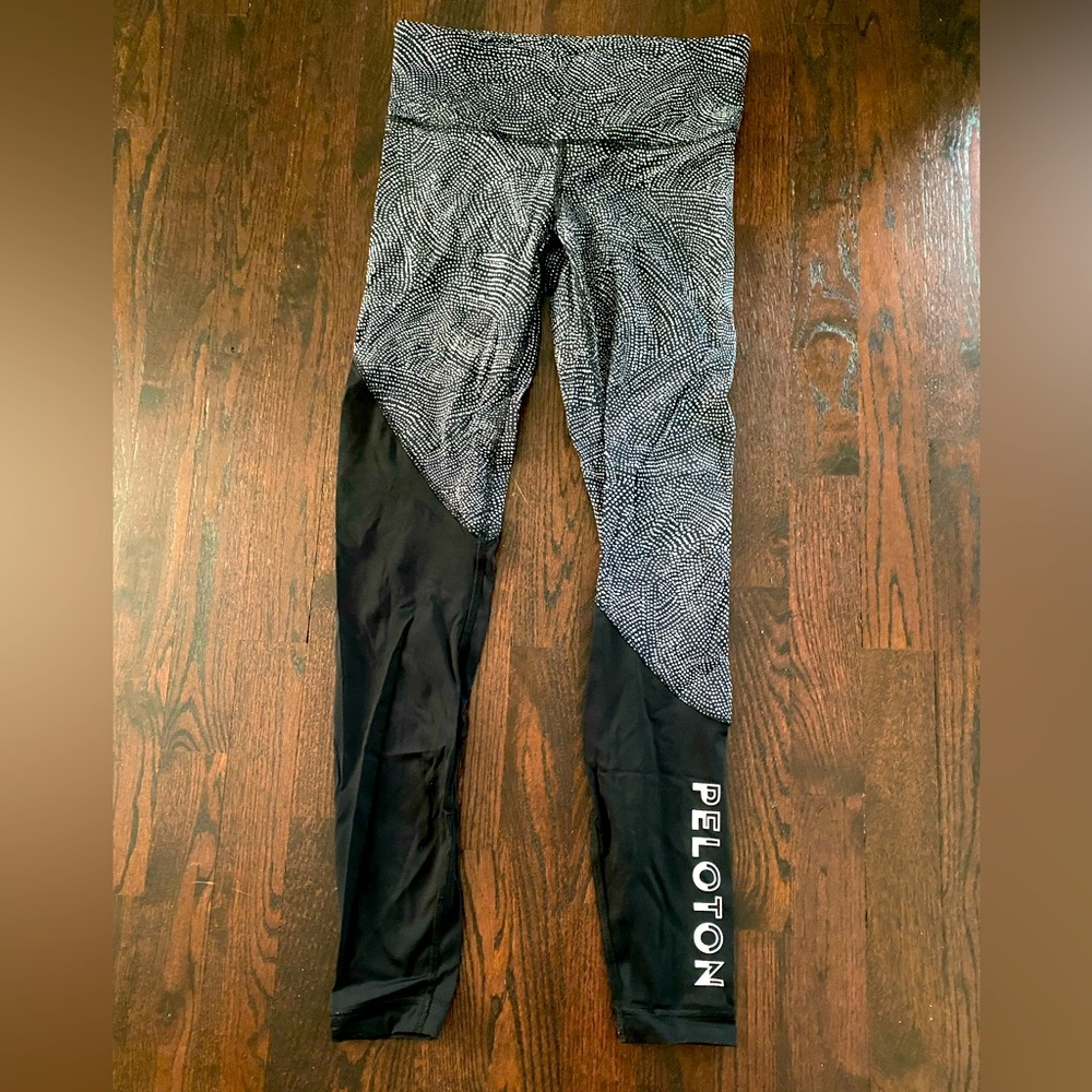 Lululemon workout pants
